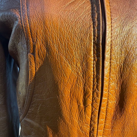 Vintage 70s Champs Elysée Fashions leather jacket (Made in Canada) - Picture 9 of 12